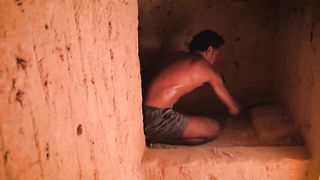Building underground temple house