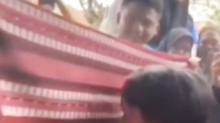 Tahan tawa 8