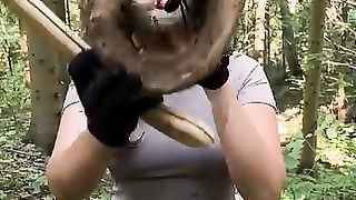 This GIRL is just a genius!????#camping #survival #bushcraft #outdoors #fire