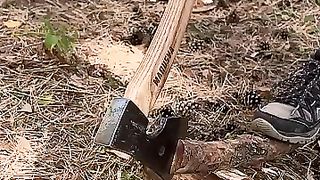 The GIRL knows how to do it ????#camping #survival #bushcraft #outdoors #marusya #shiklina