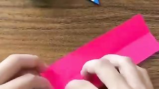 Цветные карандаши в стиле оригами