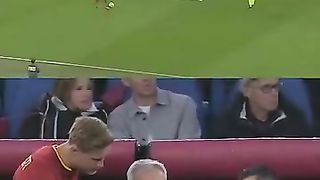 Mourinho_has_hilarious_reaction_to_Wijnaldum_s_goal_#shorts(360p).