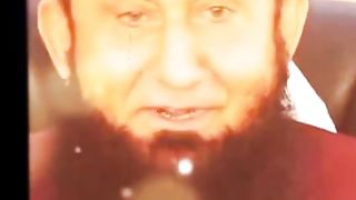 INSAAN PAISE SE BADA NAHI BANTA MOULANA TARIQ JAMEEL SAHAB SHORT CLIP