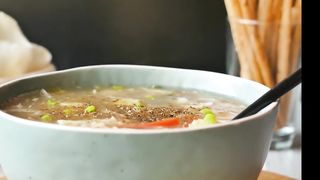 White  & Sour Soup Serves 7-8