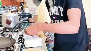 Girls_before_v_s_after_marriage_????_#youtubeshorts_#funny_#comedy_#funnyvideos_#comedyvideo(360p).