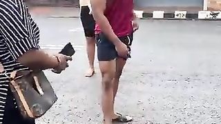 Our_GORRILLA_man_in_action…_the_walking_of_the_chimp(360p).