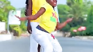 Best_afrobeats_trends_????_choose_your_favorite_#explorepage_#trending_#viralvideo_#goviral(360p).