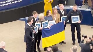 Народ України отримав премію Сахарова