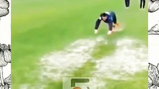 meme-sepak-bola-funny-football-moment-shotrs-footballshorts-shorts-short