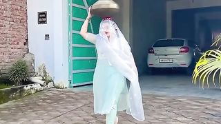 ???????? #rajnirathee #dance-aStGKmIHlp0-720p-1704379835.
