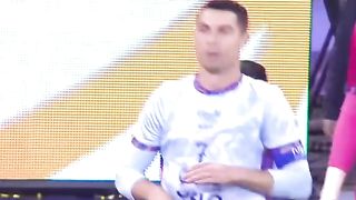 SnapTik  Avatar AL-Nassr vs PSG, Ronaldo meet Messi, Mbappe and Neymar, Ramos… #football #ronaldo #messi #neymar #fyp