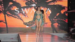 ALEXIA BALISTRERI ⧸ SLOW MOTION VIDEO ⧸ Swim Week The Shows 2023 2