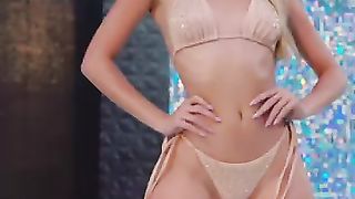 Beatriz Corbett in slow motion #bikini #miamiswimweek #slowmotion #miamimodels #swimmiami