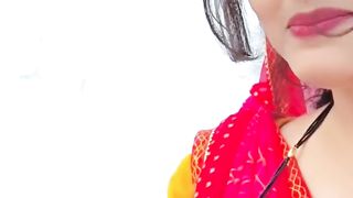 - Kitni hasrat hai hamne #youtubeshorts #bollywood #bollywood #love #shots #goneviral #goneviral-fu58EWVuVZA-720p-1704446483.