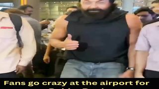 Fans go crazy at the airport for Bobby Deol #bobbydeol #short #shorts #trending #viral #bollywood #viralshorts