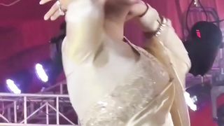 sapna choudhary song music newsong bollywood-c1xwmeOdoUY-1080pp-1704459241.