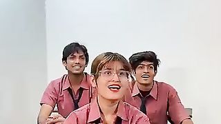 Ky_aapne_bhi_ladoo_khaye_h_school_m___????❤️_#shorts_#funny(360p).