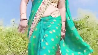 #shivanithakur23 sutala Mai-6VlRS8bI3Rw-720p-1704475606.