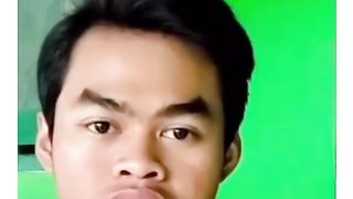 Tahan tawa Mana matamu