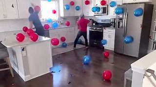 BALLOON POPPING RACE ????.