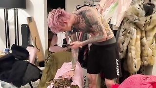 Machine_Gun_Kelly___Lil_Wayne_-_ay!__Official_Music_Video_(360p).