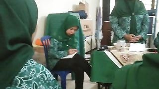 Pertemuan rutin IBU PKK