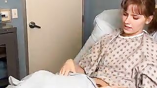 Doctor_gets_quite_a_shock_from_patient_s_faux_pregnancy!_#shorts(360p).
