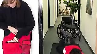 Unknowing_thief_hits_a_snare__Tries_to_rob_a_cop!_#shorts(360p).