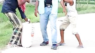 pagal_ki_samajhdari_#shorts_#funny_#comedy_#tiktok (360p).