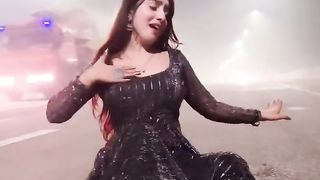 Tujhe Nahin Dekhun To Jiya Nahin Mane #viral-yDoMRyv11hg-720p-1704533733.
