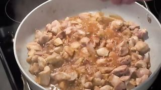 Make a  chicken adobo rice bowl with me