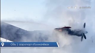 На Росії спалахнув військово-транспортний літак