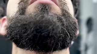 LEARN HOW TO DO YOUR BEARD AT HOME ????