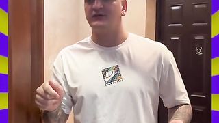 Мы тихонько с пацанами пива на кухне попьем
