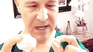 You Must Eat Your Garlic This Way! Dr. Mandell