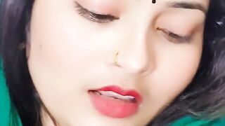 Sun sahiba #bollywood #viral #youtubeshorts #love #trending #goneviral #oldsong-5qX9l-4I_qY-720p-1704686183.