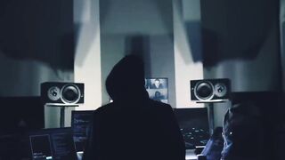Alan Walker - Alone