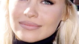 Pamela Anderson Net Worth 2023 | Hollywood Actress Pamela Anderson