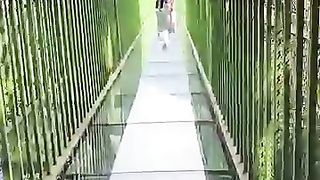 Tom_????_Jerry__Rithvi_Kavi_Real_Glass_Bridge_twist_????????#shorts(360p).