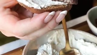 Toasty crostini