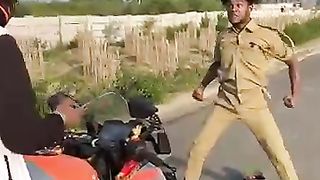 चालान_काट_गया_????????_#comedy_#realfools_#surajroxfunnyvibeo_#vikramcomedyvideo_#polish (360p).