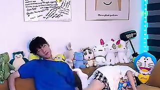 Reason_why_men_can_t_focus_on_watching_movies????????_#shorts_#funny_#viral(360p).