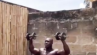 This_is_WHAT_BODY_GOALS_SHOULD_LOOK_LIKE_#motivation_#africavillage_#funny_#bbcworldwide_#bbc(360p).