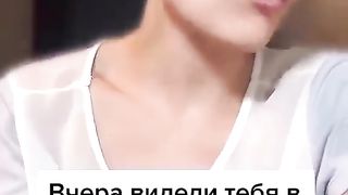 Ты почему вчера в клубе не поздоровалась?
