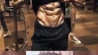 Respect_????????????????_#respect_#youtubeshorts_#shorts_@hugibugiboo5548_#gym_#fitness(360p).