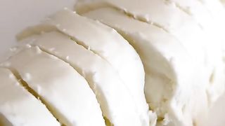 girl summer snack