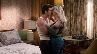 kissing ???? ????
