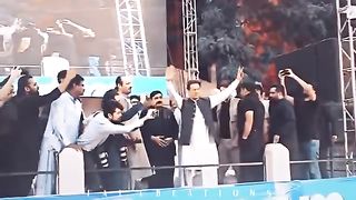 مجھے ہے حکم ازاں