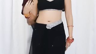 - Saree pehna di mujhe???? #couplegoals #couple #shorts #khwahishgal-XE_3QUl9W3A-720p-1704771454.