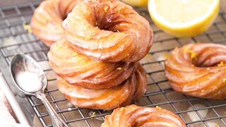 French Crullers